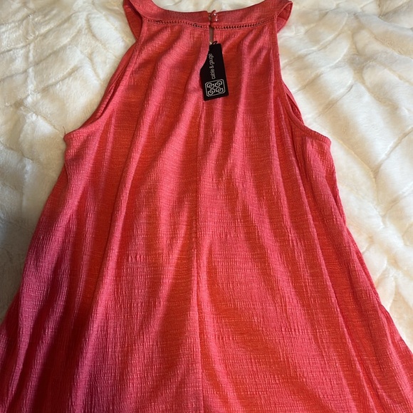 NWT Sleeveless Top - Picture 4 of 4